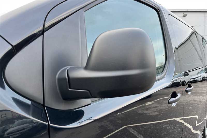 Used Vauxhall Vivaro Life 2022 for sale - 77801310: Photo 35