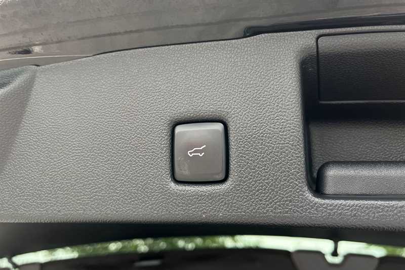 Used Ford Kuga 2024 for sale - 76529459: Photo 38