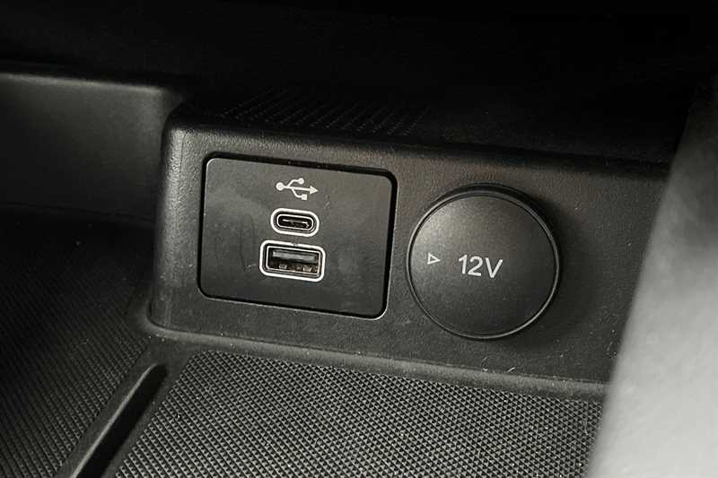 Used Ford Kuga 2024 for sale - 76529459: Photo 41