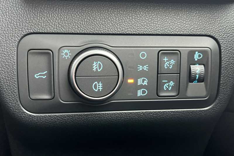 Used Ford Kuga 2024 for sale - 76529459: Photo 44