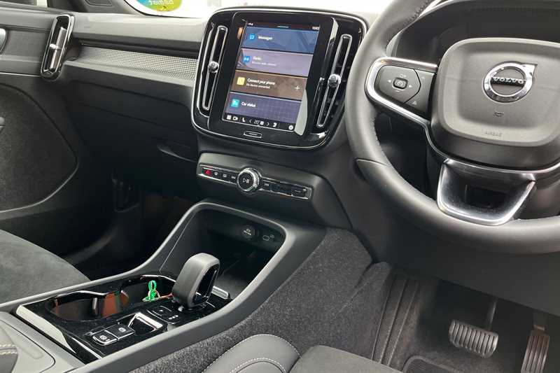 Used Volvo XC40 2024 for sale - 76449139: Photo 14