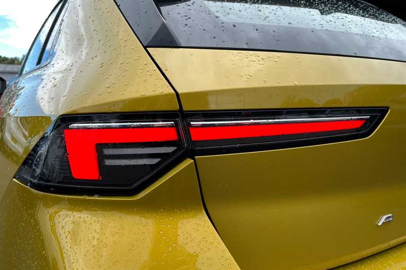 Used Vauxhall Astra 2023 for sale - 76733172: Photo 31