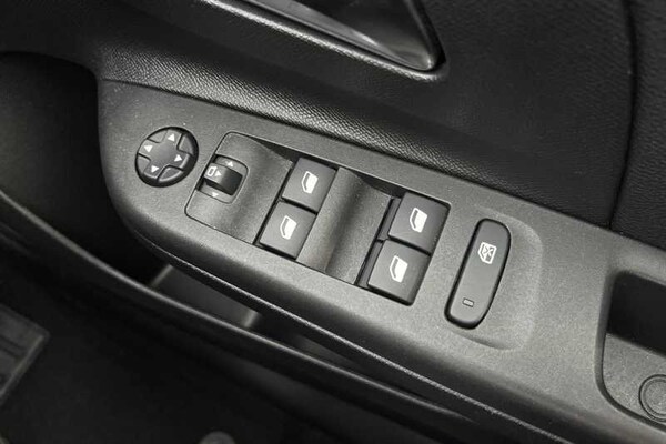 Used Vauxhall Corsa 2021 for sale - 76169119: Photo 16