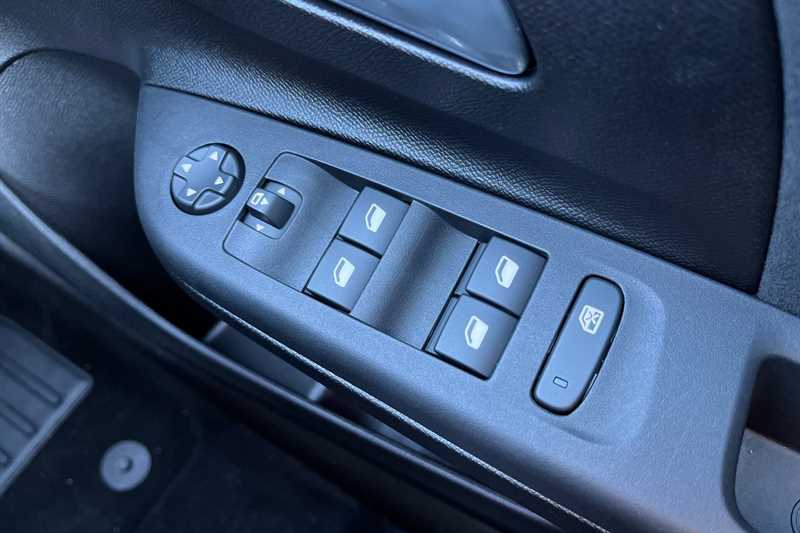 Used Vauxhall Corsa 2025 for sale - 77099288: Photo 16