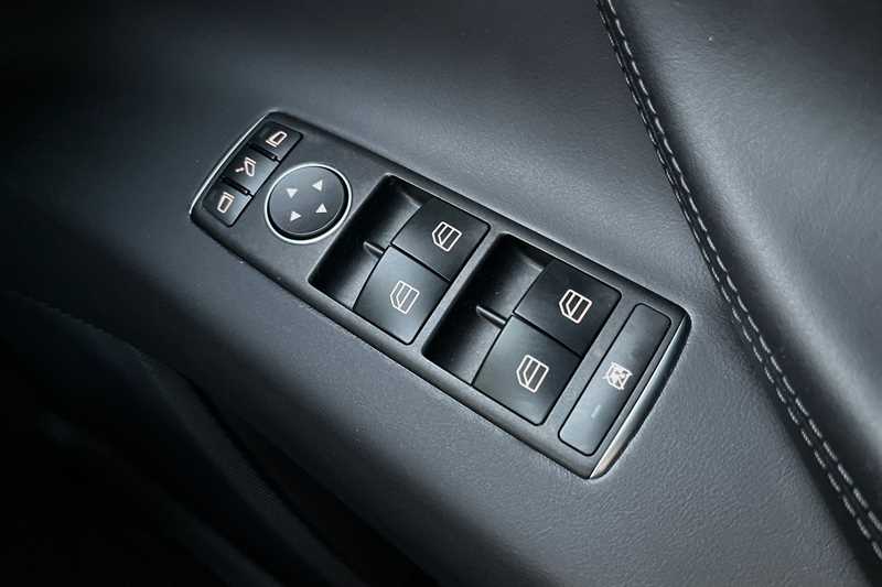 Used Tesla Model X 2020 for sale - 77308963: Photo 16