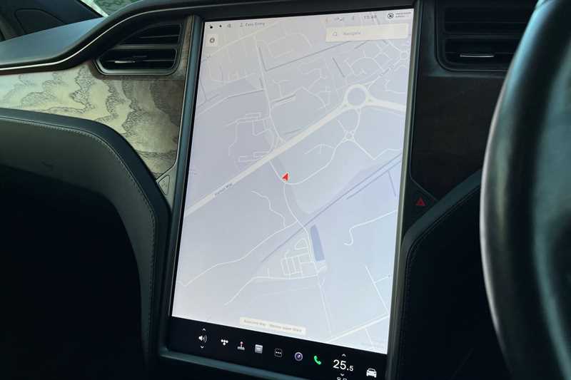 Used Tesla Model X 2020 for sale - 77308963: Photo 18