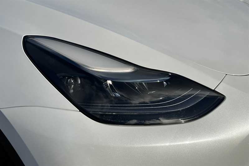 Used Tesla Model Y 2023 for sale - 76930210: Photo 28