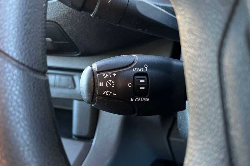 Used Vauxhall Vivaro 2023 for sale - 77915279: Photo 21