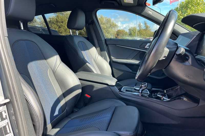 Used BMW 1 Series 2023 for sale - 76448352: Photo 23