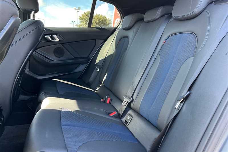 Used BMW 1 Series 2023 for sale - 76448352: Photo 24