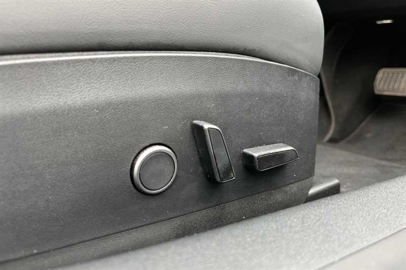 Used Tesla Model 3 2021 for sale - 76124919: Photo 26