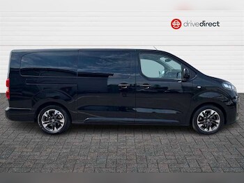 Used Vauxhall Vivaro Life 2023 for sale - 79523367: Photo