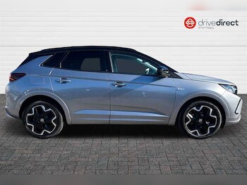 Used Vauxhall Grandland 2024 for sale - 76062468: Photo 2