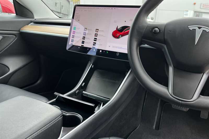 Used Tesla Model 3 2020 for sale - 76442856: Photo 14