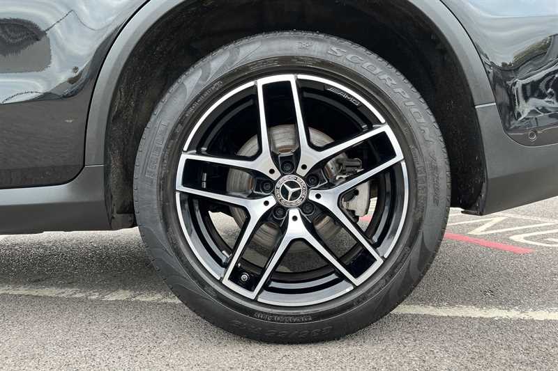 Used Mercedes-Benz GLC 2019 for sale - 76311693: Photo 10