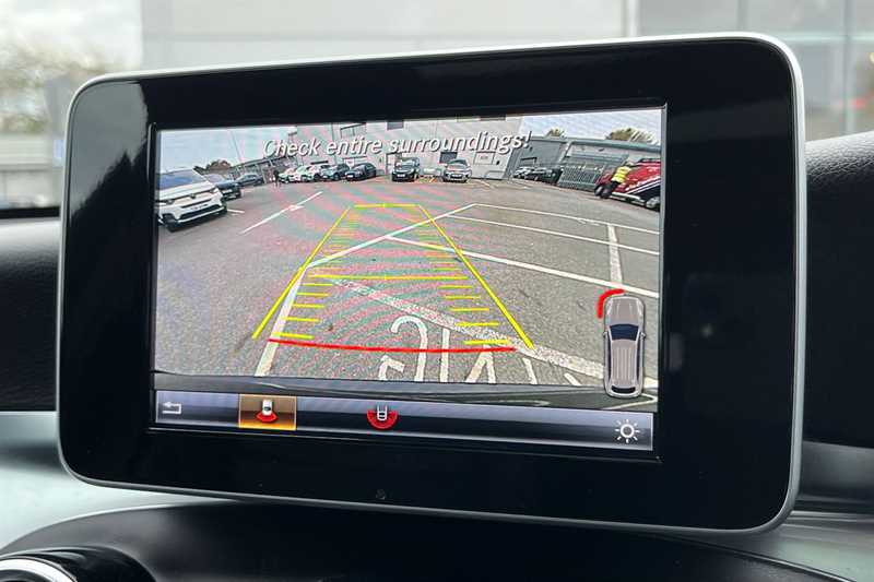 Used Mercedes-Benz GLC 2019 for sale - 76311693: Photo 19