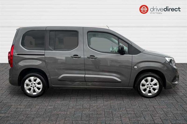 Used Vauxhall Combo Life 2022 for sale - 76261964: Photo 2