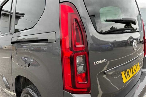 Used Vauxhall Combo Life 2022 for sale - 76261964: Photo 31