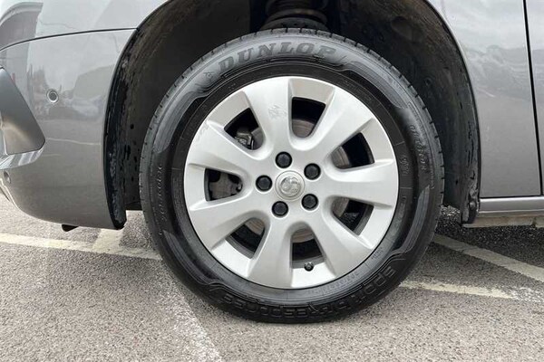 Used Vauxhall Combo Life 2022 for sale - 76261964: Photo 9