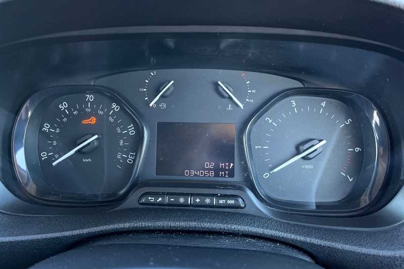 Used Vauxhall Vivaro Life 2022 for sale - 76776061: Photo 20