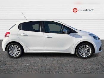 Used Peugeot 208 2019 for sale - 78217082: Photo