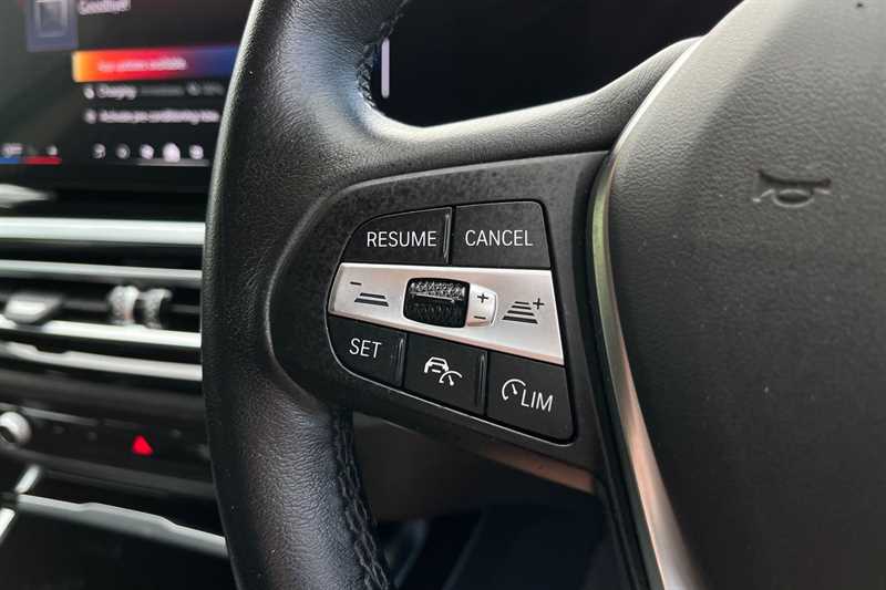 Used BMW i4 2024 for sale - 76853169: Photo 21