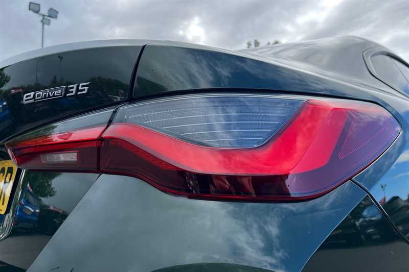 Used BMW i4 2024 for sale - 76853169: Photo 32