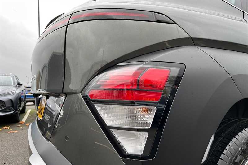 Used Hyundai KONA for sale - 78131294: Photo 32