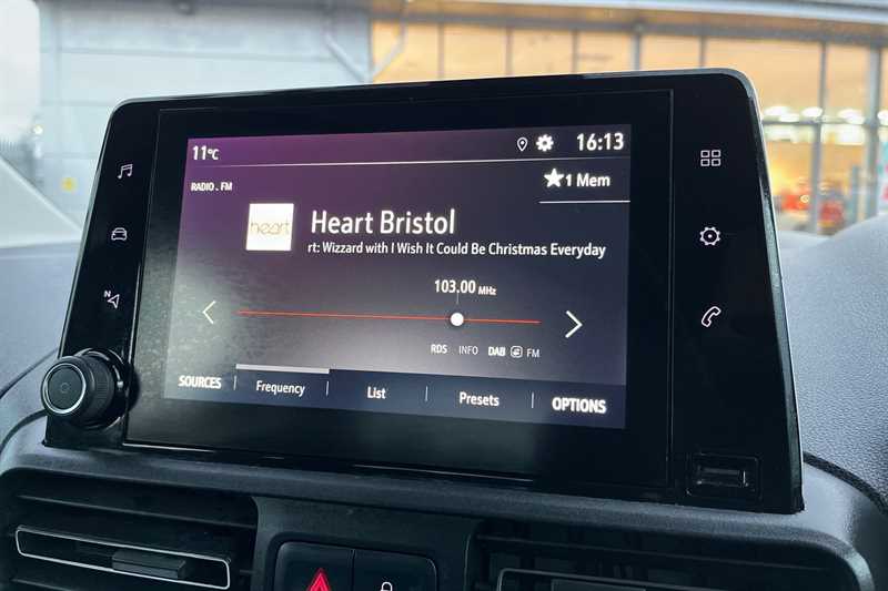 Used Vauxhall Combo Life 2019 for sale - 76999882: Photo 17