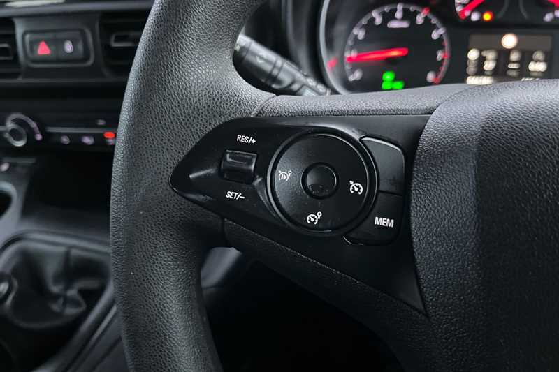 Used Vauxhall Combo Life 2019 for sale - 76999882: Photo 21