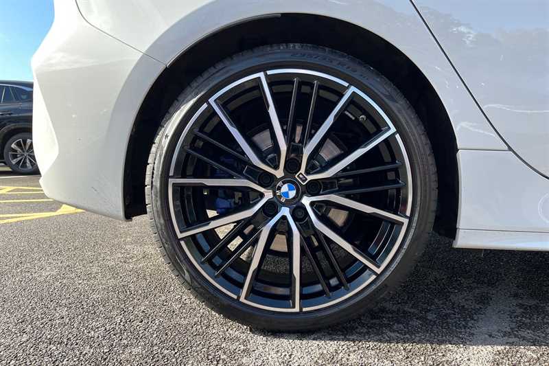 Used BMW 1 Series 2024 for sale - 75917148: Photo 11