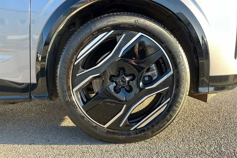 Used Peugeot 3008 2024 for sale - 76944794: Photo 12