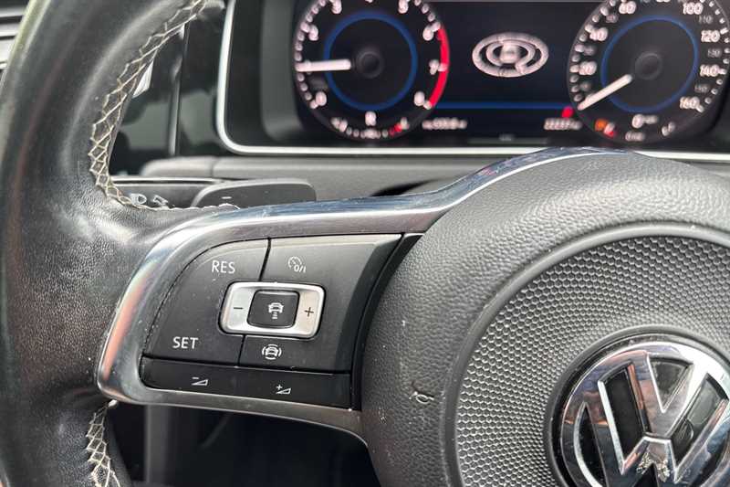 Used Volkswagen Golf 2020 for sale - 76448768: Photo 21