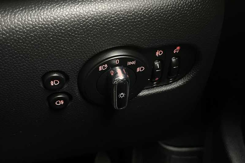 Used MINI Convertible 2019 for sale - 78119778: Photo 40