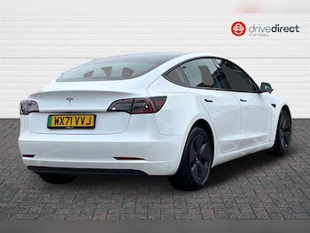 Used Tesla Model 3 2021 for sale - 76229600: Photo
