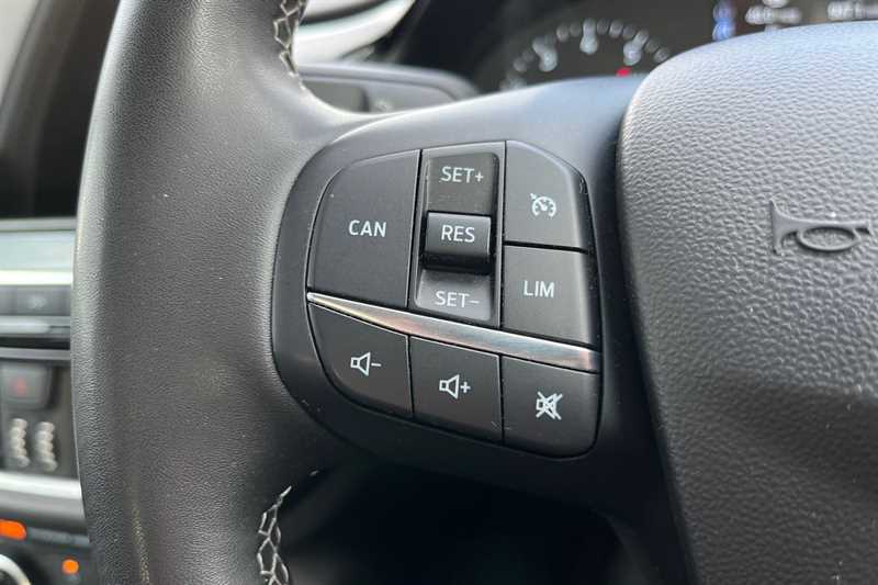 Used Ford Fiesta 2023 for sale - 78208236: Photo 21