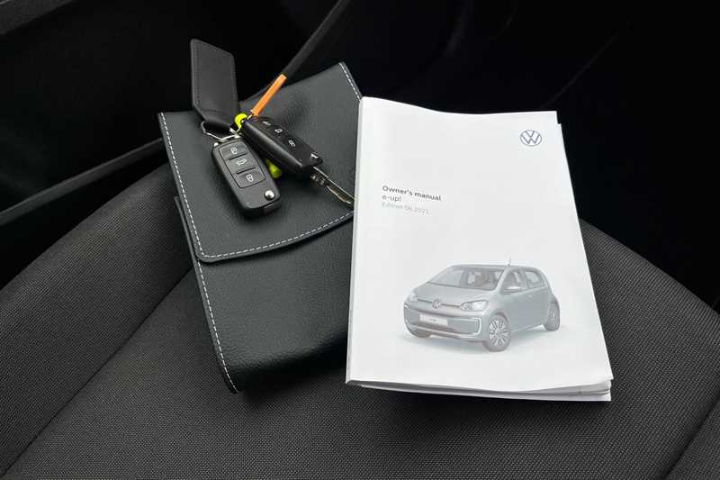 Used Volkswagen up! 2021 for sale - 77943998: Photo 36