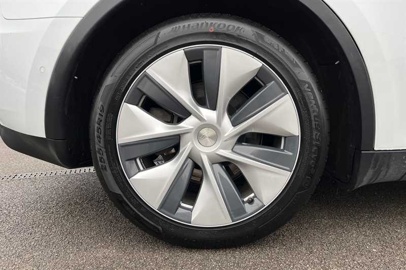 Used Tesla Model Y 2022 for sale - 77374868: Photo 11