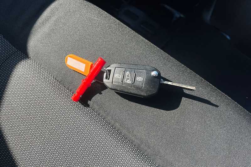 Used Vauxhall Vivaro for sale - 78217402: Photo 36