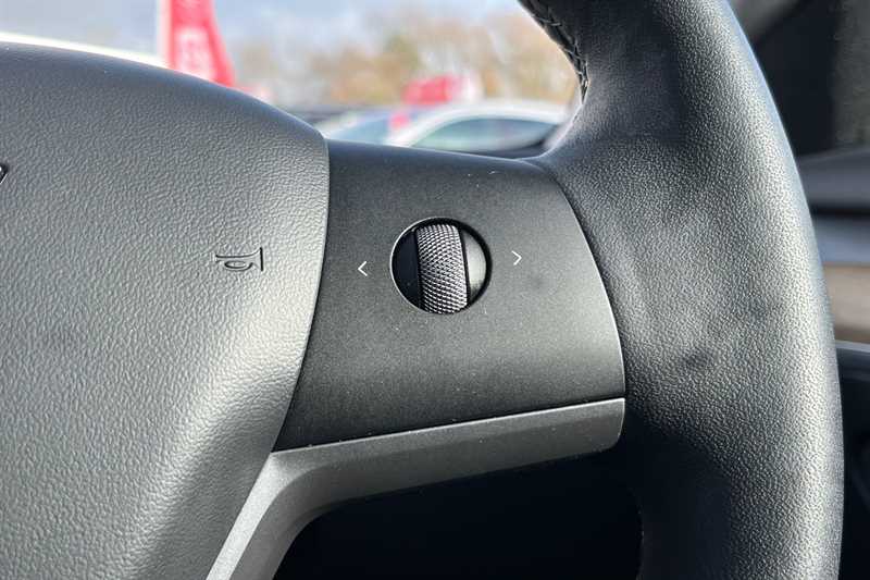 Used Tesla Model 3 2021 for sale - 78208191: Photo 22