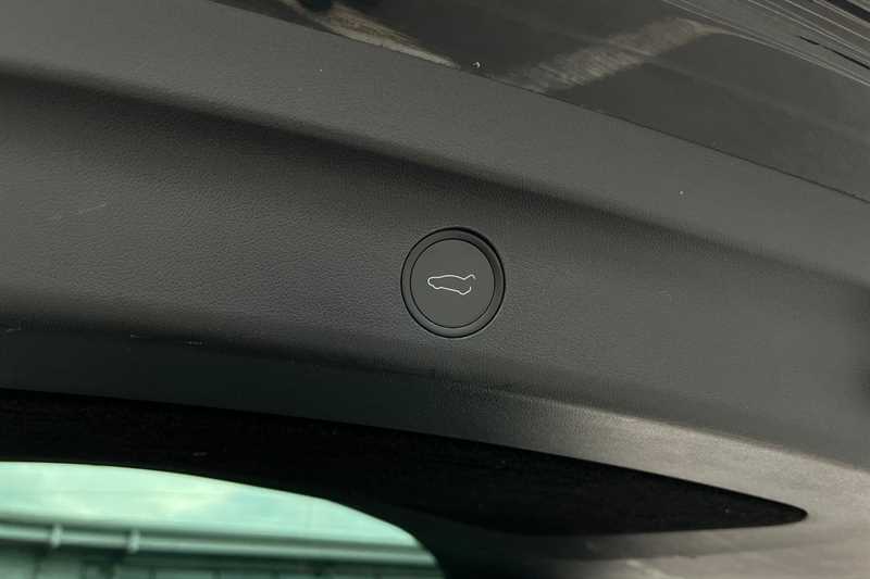 Used Tesla Model Y 2022 for sale - 76311769: Photo 39