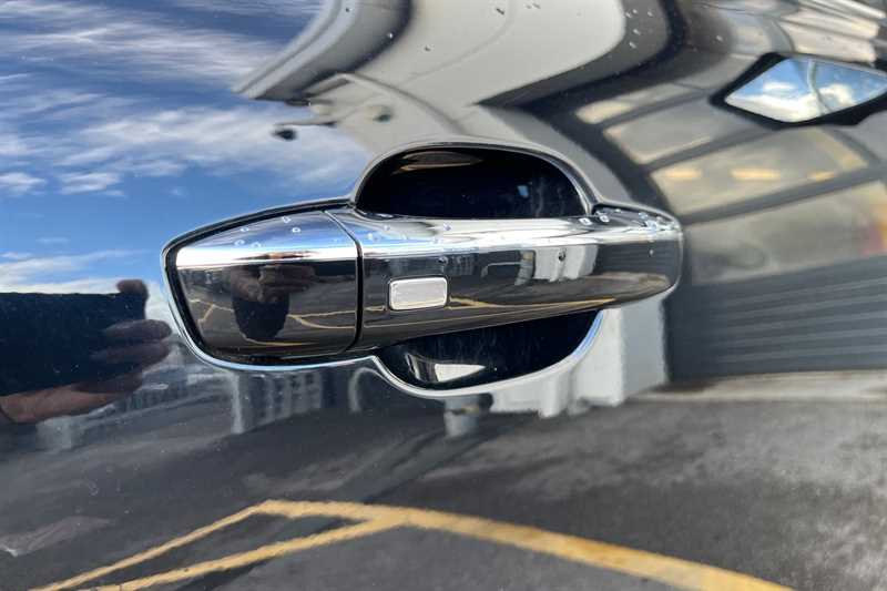 Vehicle 33