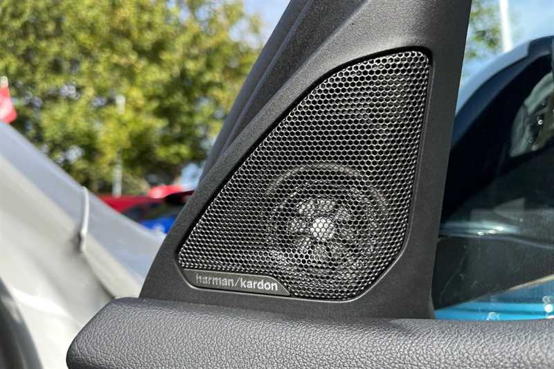 Used BMW 1 Series 2024 for sale - 76756129: Photo 27