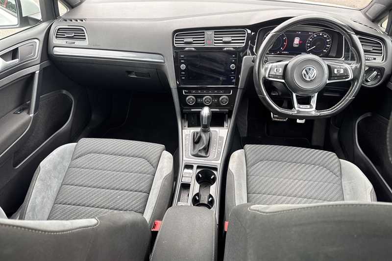 Used Volkswagen Golf 2020 for sale - 76525282: Photo 14