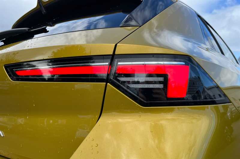 Used Vauxhall Astra 2022 for sale - 76503192: Photo 32