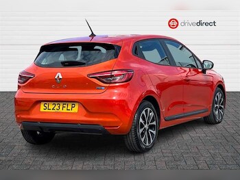 Used Renault Clio 2023 for sale - 78665549: Photo