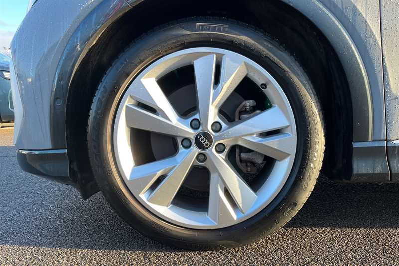 Used Audi Q4 e-tron 2023 for sale - 77473708: Photo 9