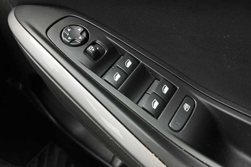 Used Vauxhall Grandland 2023 for sale - 77741477: Photo 16