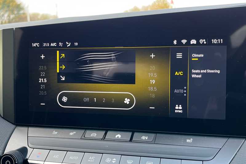 Used Vauxhall Astra 2024 for sale - 76529874: Photo 15