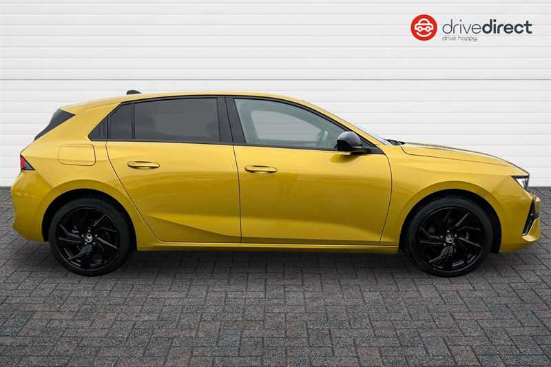 Used Vauxhall Astra 2024 for sale - 76529874: Photo 2